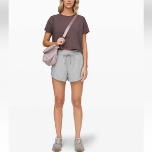 Lululemon Speed Up Hotty Hot Short   Bike-core size 4
